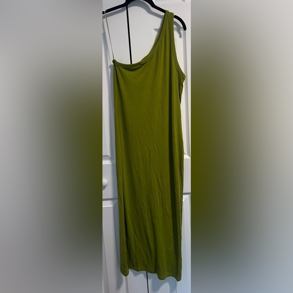 Women's AWARE by Vero Moda Lime Green One Shoulder Ribbed Dress - Picture 2 of 4